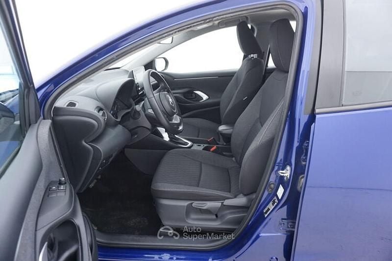 Usata Toyota Yaris 116 CV (85 kW) 2022 Blu Utilitaria