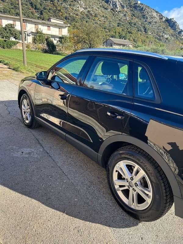 Usata Audi Q3 Advanced 150 CV (110 kW) 2019 Nero SUV