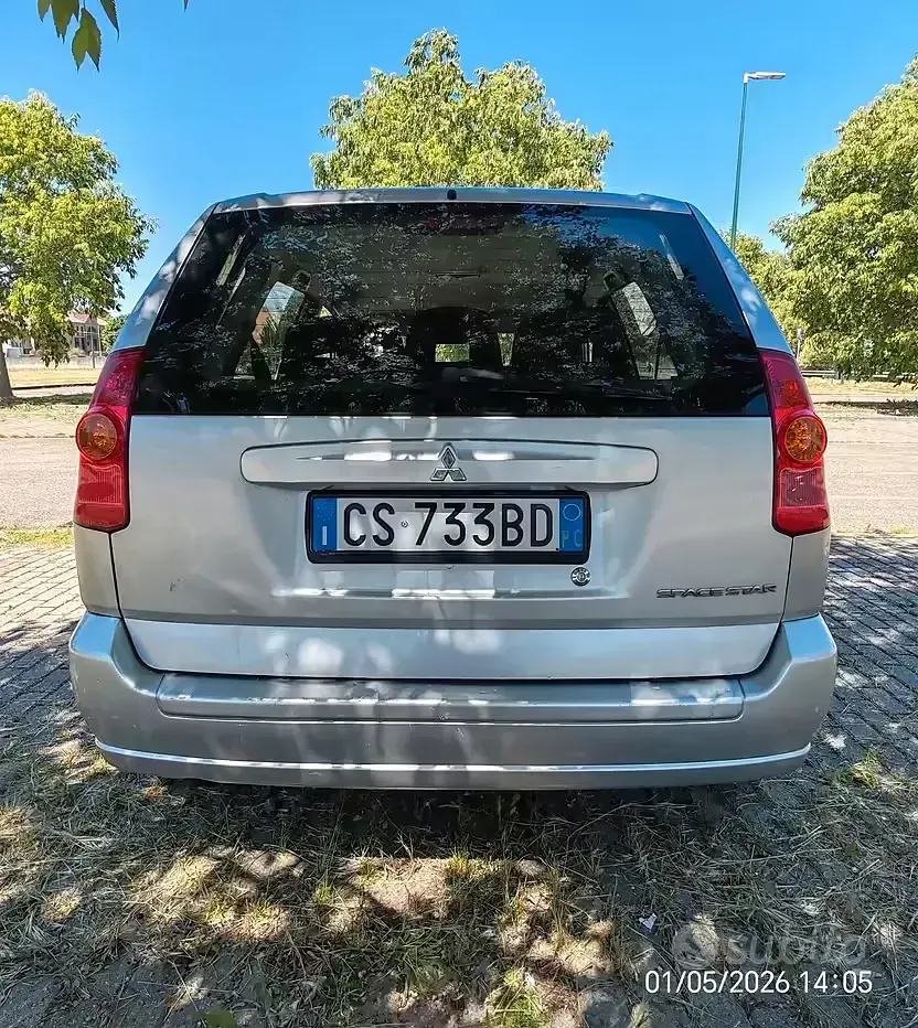 Usata Mitsubishi Space Star 98 CV (72 kW) 2005 Grigio Station wagon
