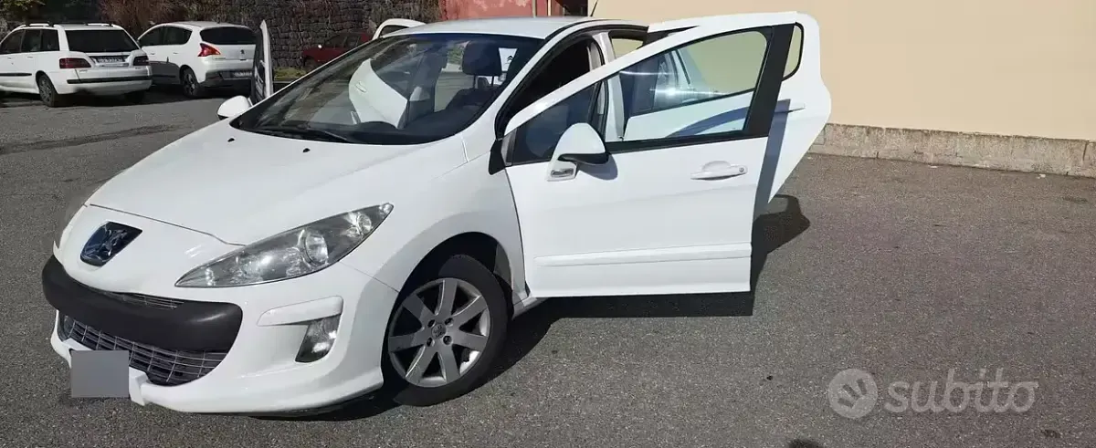 Usata Peugeot 308 109 CV (80 kW) 2010 Bianco Berlina