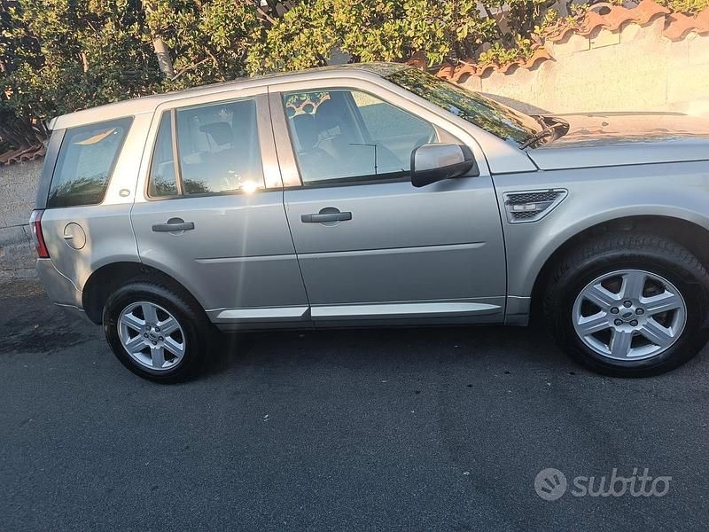 Usata Land Rover Freelander 2 2012 Grigio SUV