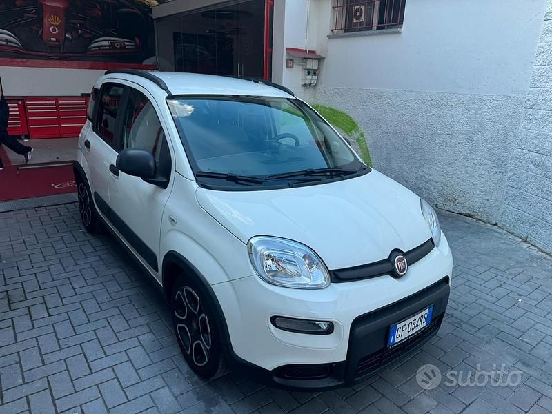 Usata Fiat Panda 70 CV (51 kW) 2021 Bianco Berlina