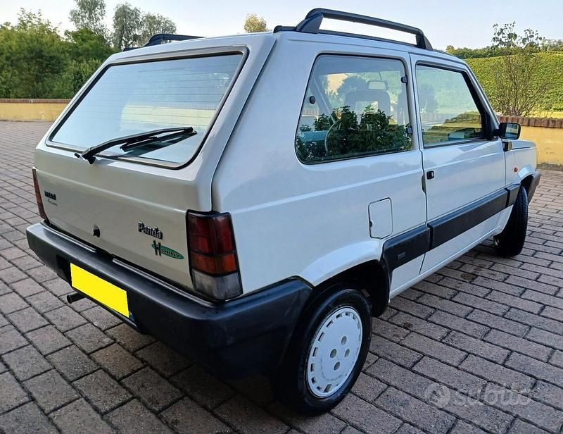 Bianco Usata 2002 Fiat Panda Due volumi | 2600 € (Molto cara) - Immagine 1/4