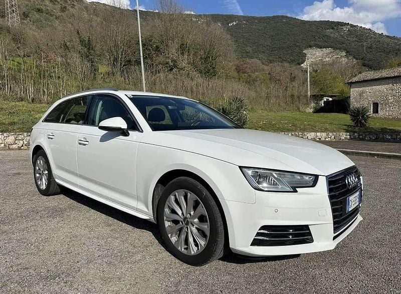 Usata Audi A4 S-Line 122 CV (89 kW) 2018 Station wagon