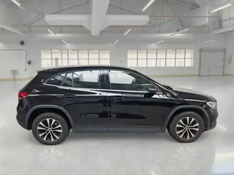 Begagnad Mercedes GLA250 160 HK (117 kW) 2022 SUV