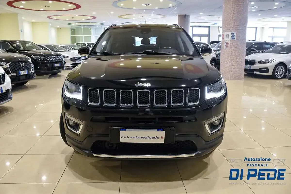 Usata Jeep Compass Limited 140 CV (102 kW) 2020 Nero SUV