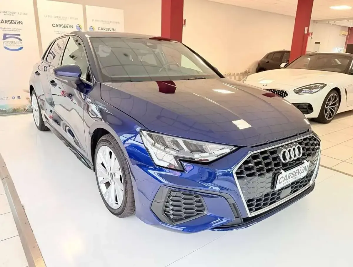 Usata Audi A3 S-Line 150 CV (110 kW) 2023 Blu/azzurro Berlina