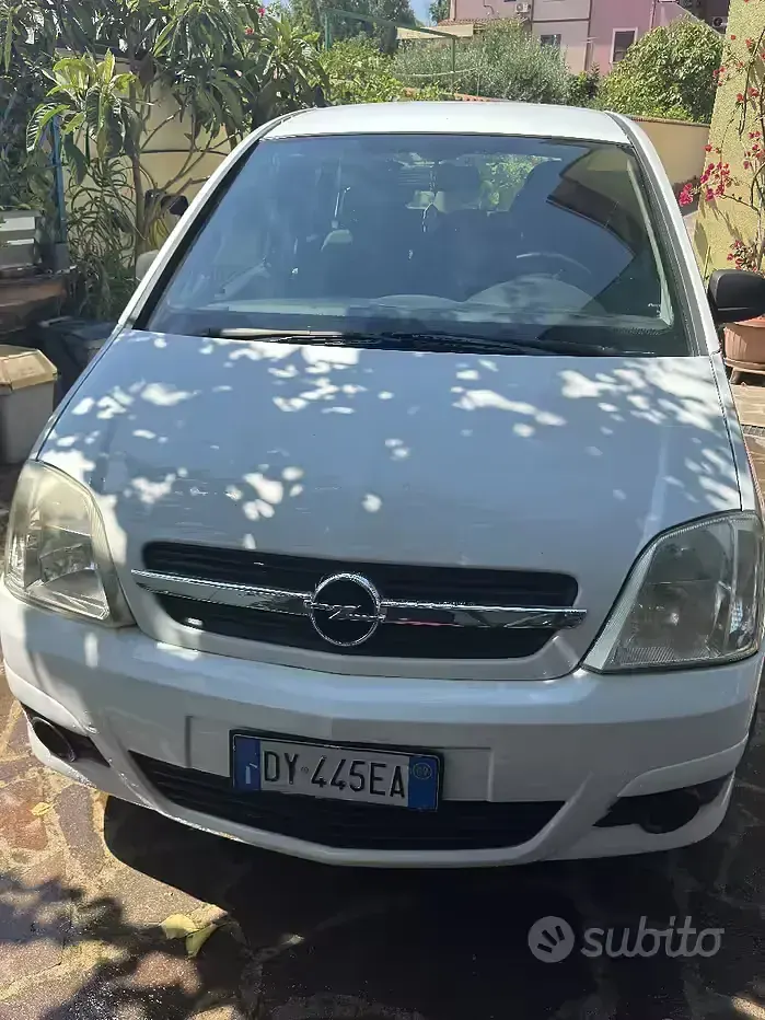 Usata Opel Meriva Club 90 CV (66 kW) 2009 Bianco Monovolume