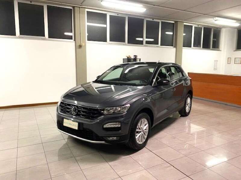 Usata VW T-Roc Business 150 CV (110 kW) 2021 Grigio SUV