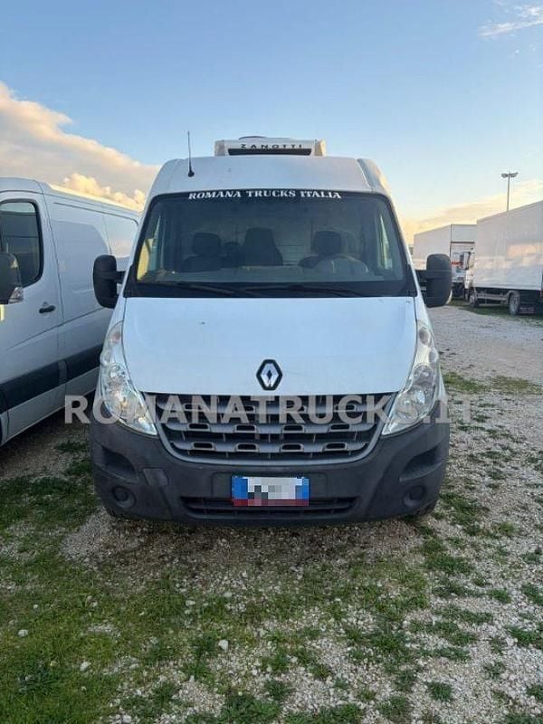 Usata Renault Master 125 CV (91 kW) 2014 Bianco pastello Berlina