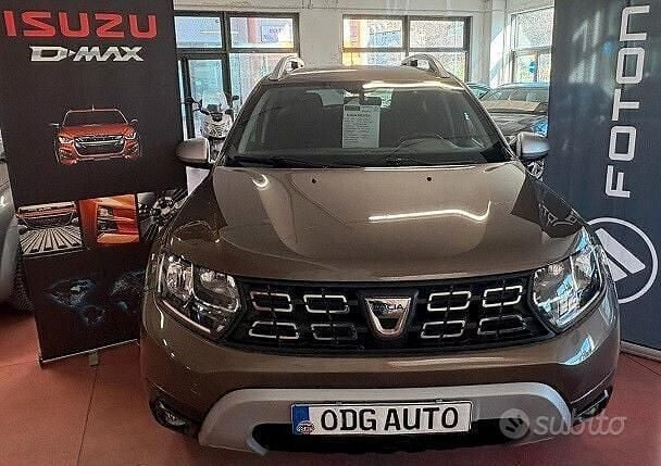 Usata Dacia Duster Prestige 114 CV (83 kW) 2019 Marrone SUV