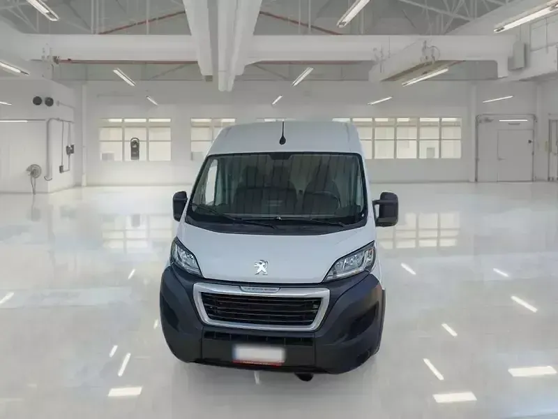 Usata Peugeot Boxer S 140 CV (102 kW) 2024 Furgone