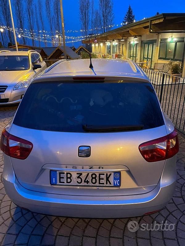 Usata Seat Ibiza ST 105 CV (77 kW) 2010 Grigio Station wagon