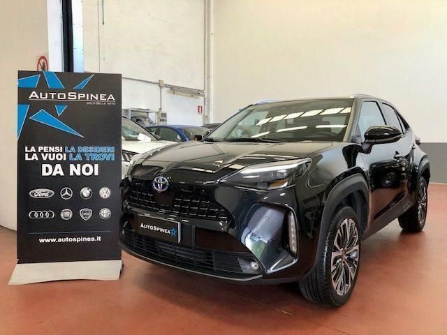 Usata Toyota Yaris Cross Lounge 116 CV (85 kW) 2022 Nero SUV