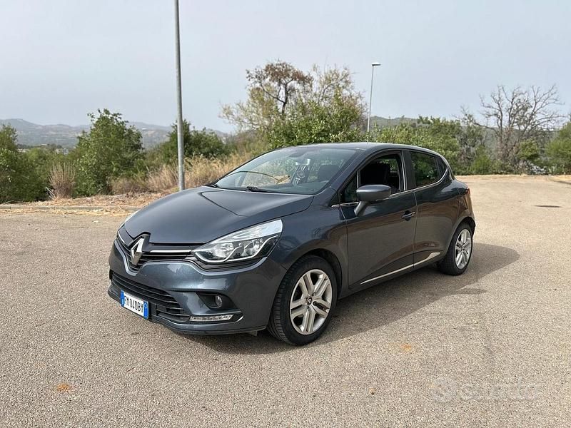 Usata Renault Clio IV 75 CV (55 kW) 2017 Blu Utilitaria