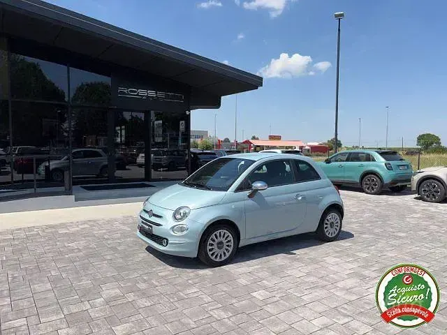 Usata Fiat 500 Dolcevita 69 CV (50 kW) 2023 Blu Utilitaria