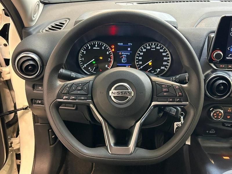 Usata Nissan Juke Acenta 114 CV (83 kW) 2022 Bianco SUV