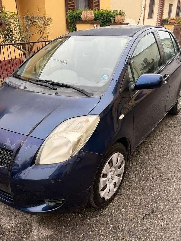 Usata Toyota Yaris 87 CV (63 kW) 2006 Berlina
