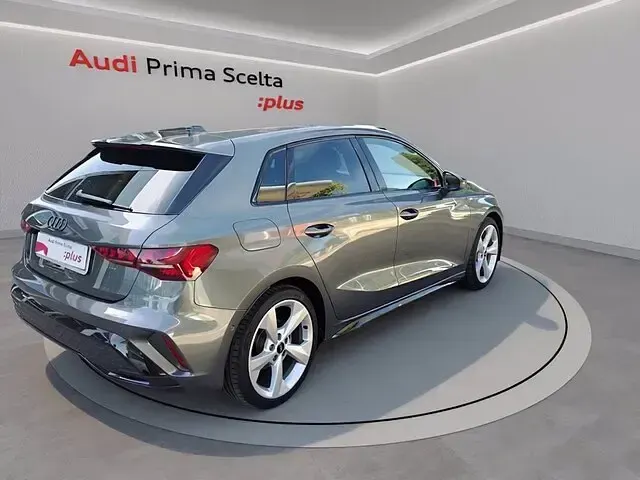Usata Audi A3 S-Line 150 CV (110 kW) 2025 Nero Berlina