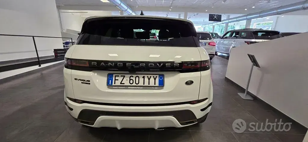 Usata Land Rover Range Rover evoque S 180 CV (132 kW) 2020 Fuji white SUV