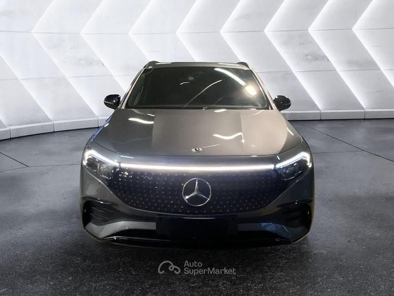 Usata Mercedes EQA250+ Advanced 94 kW (129 CV) 2025 Grigio SUV