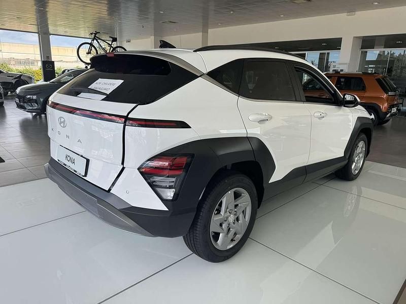 Nuova Hyundai Kona 137 CV (100 kW) 2025 Bianco SUV