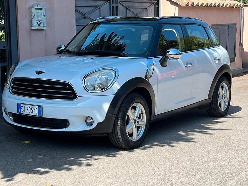 Usata Mini Cooper Countryman 122 CV (89 kW) 2011 Bianco SUV