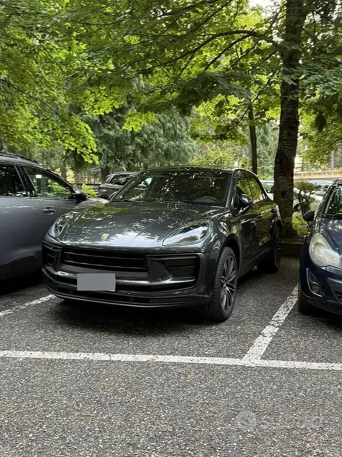 Usata Porsche Macan 265 CV (194 kW) 2022 Grigio SUV