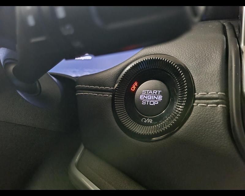Käytetty Jeep Compass Limited 130 HP (95 kW) 2023 Musta Katumaasturi