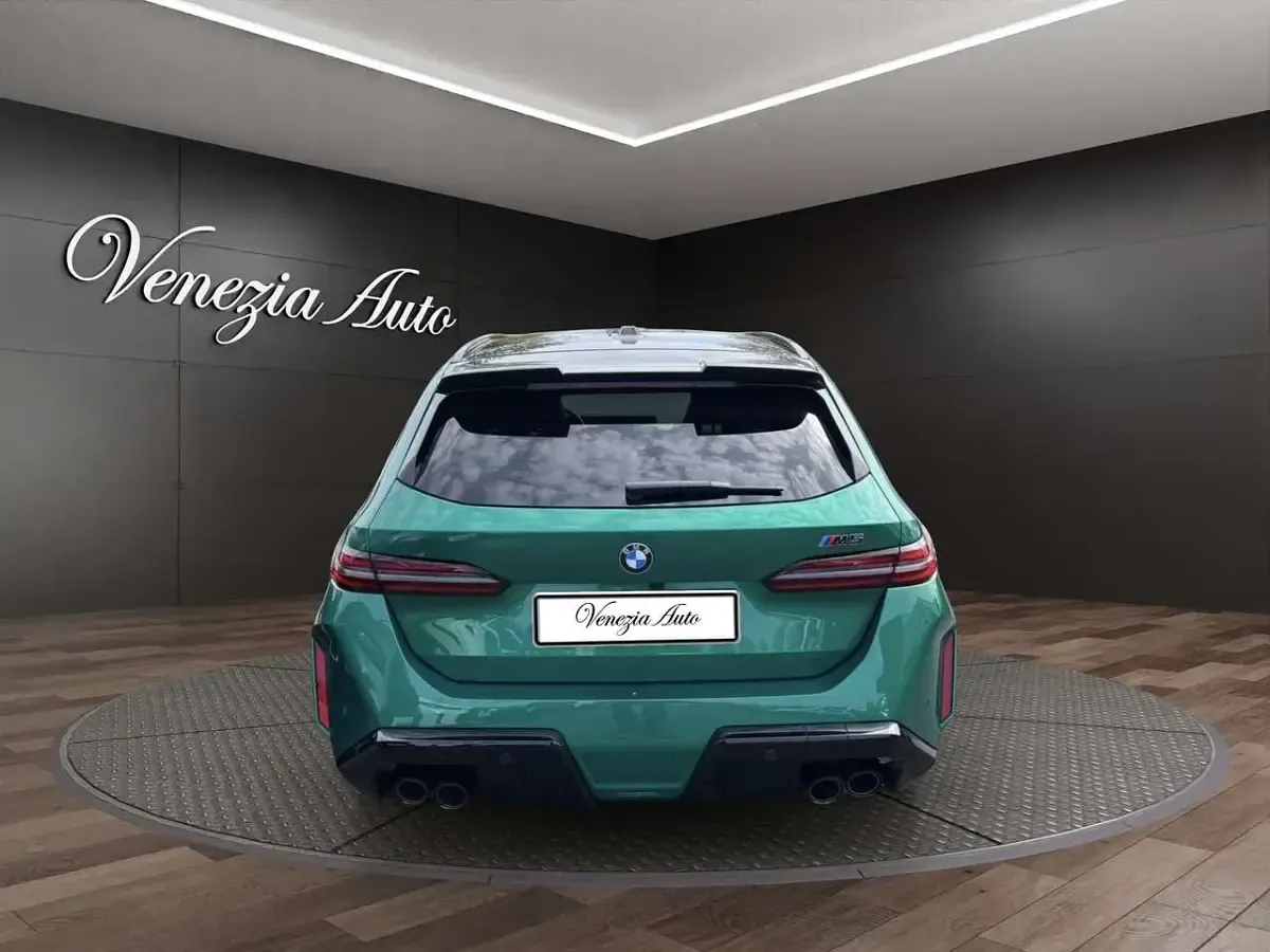 Usata BMW M5 726 CV (533 kW) 2025 Verde Station wagon