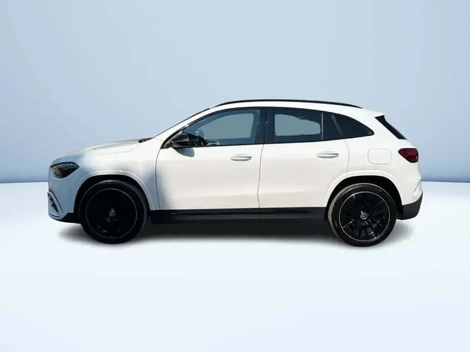 Usata Mercedes GLA250 Advanced Plus 163 CV (119 kW) 2023 Bianco SUV