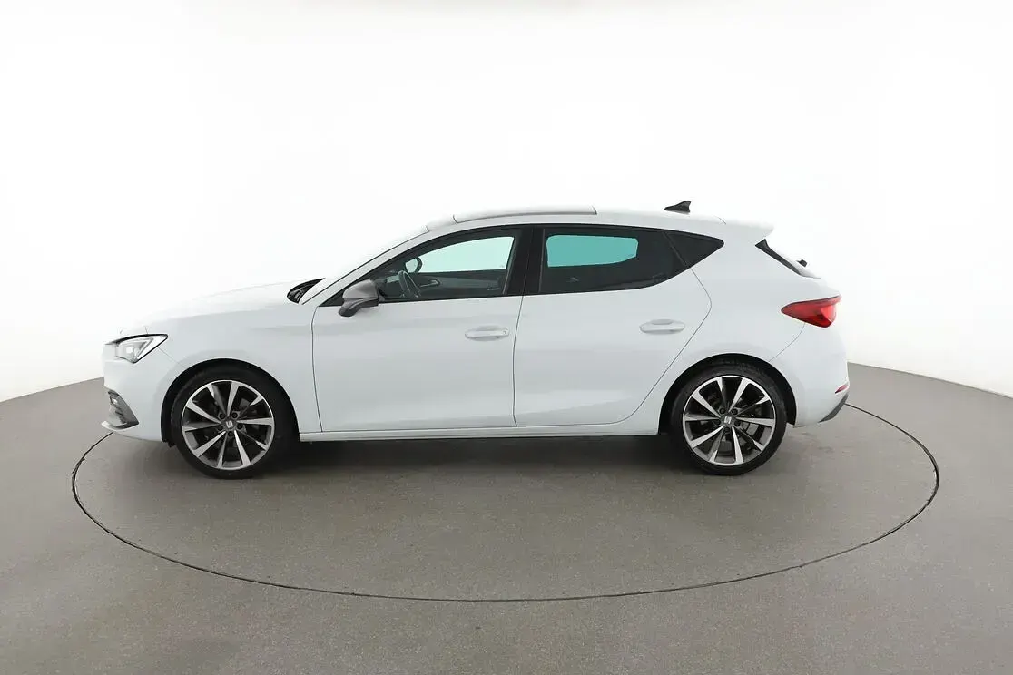 Usata Seat Leon FR 150 CV (110 kW) 2023 Bianco