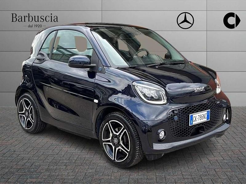 Usata Smart ForTwo Coupé Pulse 60 kW (82 CV) 2023 Blu/azzurro Utilitaria