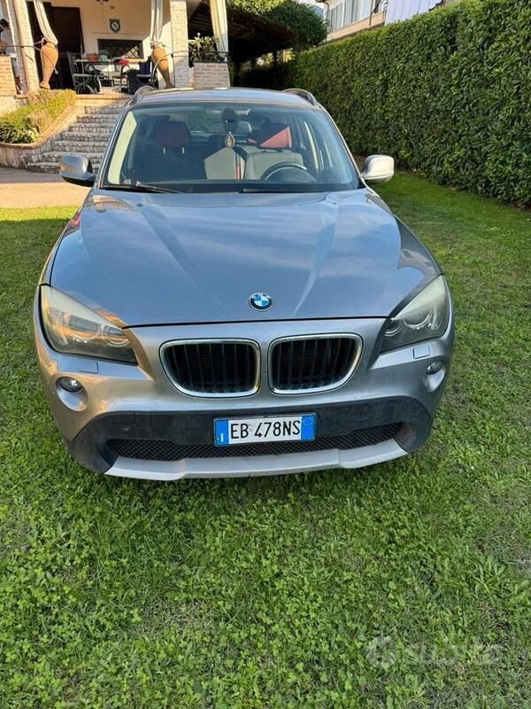 Usata 2011 BMW X1 SUV | 6000 € (Super prezzo) - Immagine 1/4