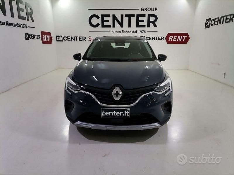 Usata Renault Captur Zen 145 CV (106 kW) 2022 Verde SUV