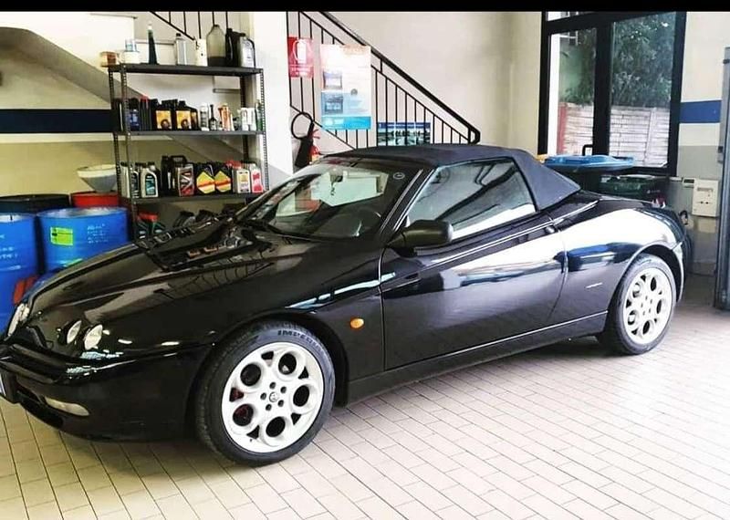 Usata Alfa Romeo GTV 155 CV (114 kW) 1999 Coupé