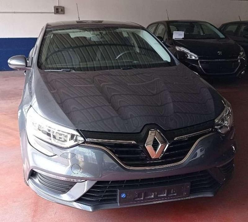 Usata Renault Mégane IV Life 116 CV (85 kW) 2019 Grigio Berlina