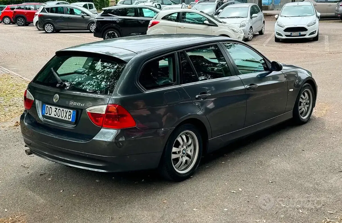 Usata BMW 320 177 CV (130 kW) 2007 Station wagon