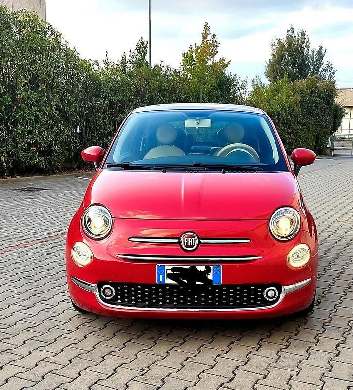 Usata Fiat 500 Lounge 95 CV (69 kW) 2016 Rosso Utilitaria