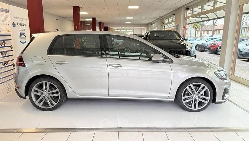 Używany VW Golf VII GTD 184 KM (135 kW) 2017 Srebrny Sedan/Limuzyna