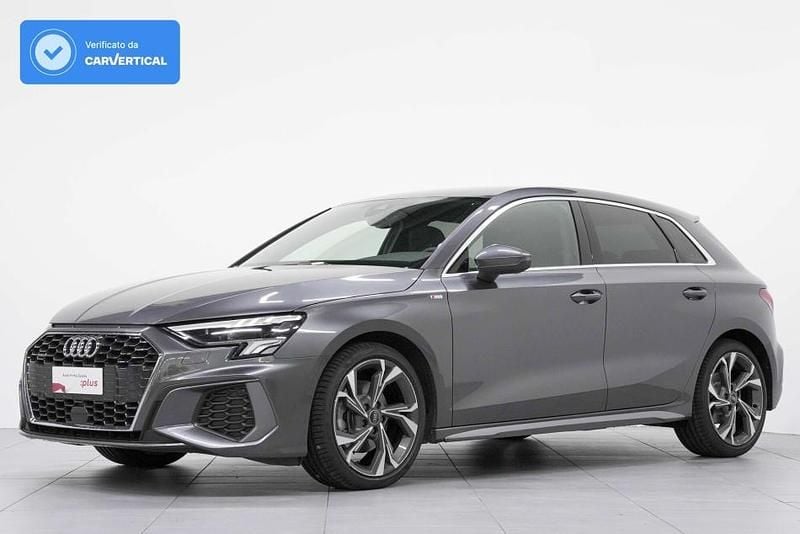 Usata Audi A3 Sportback S-Line 200 CV (147 kW) 2023 Grigio Utilitaria