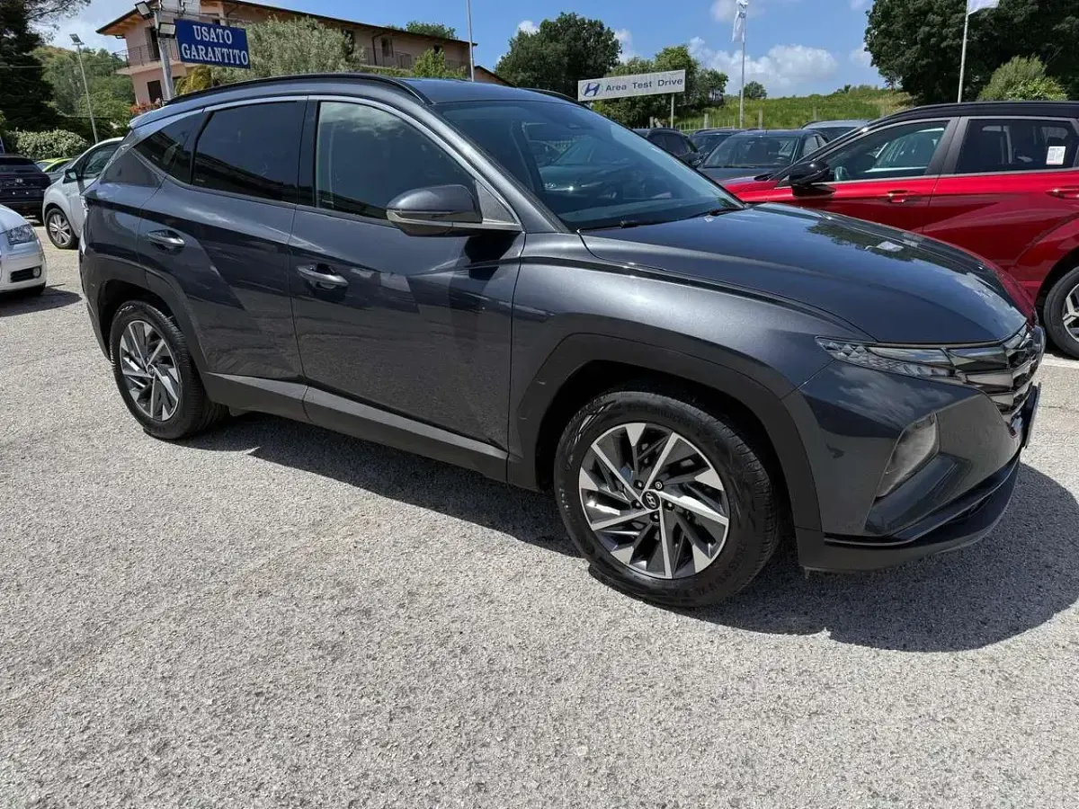 Usata Hyundai Tucson 116 CV (85 kW) 2023 Grigio SUV