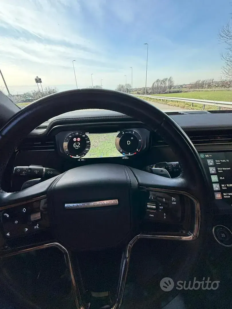 Usata Land Rover Range Rover 249 CV (183 kW) 2023 Bianco SUV