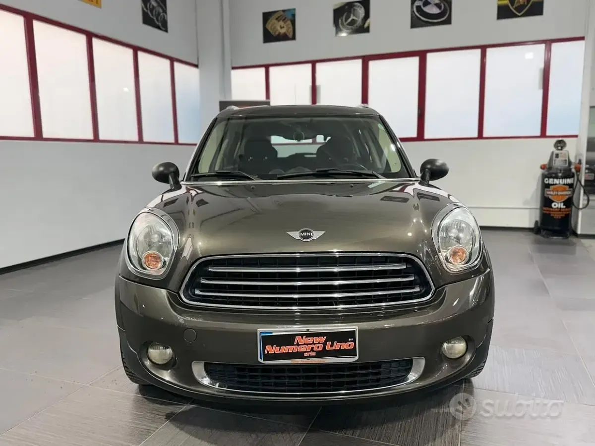 Usata Mini One D Countryman 90 CV (66 kW) 2012 Giallo SUV