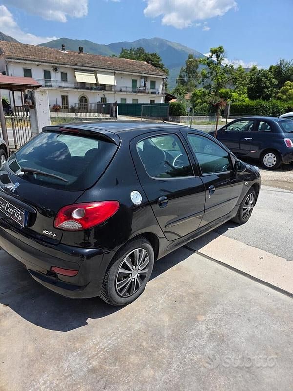 Usata Peugeot 206 60 CV (44 kW) 2010 Nero Berlina