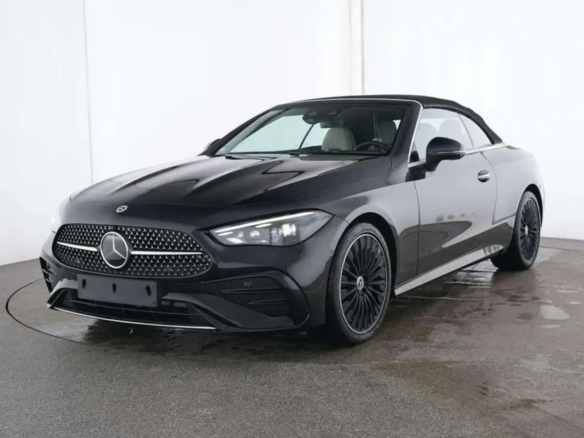 Usata Mercedes CLE220 AMG Line Premium Plus 197 CV (144 kW) 2024 Cabrio