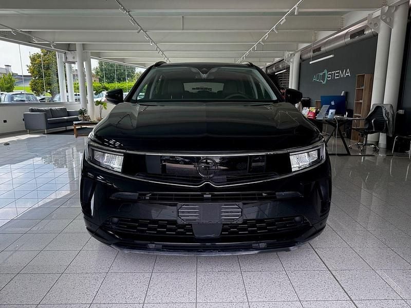 Usata Opel Grandland X 131 CV (96 kW) 2024 Nero metallizzato SUV