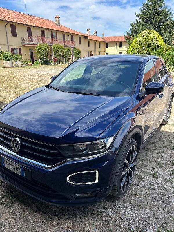 Usata VW T-Roc Advance 150 CV (110 kW) 2020 Blu SUV