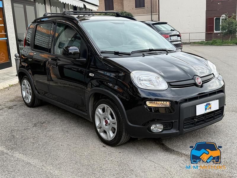 Usata Fiat Panda S 70 CV (51 kW) 2023 Nero Utilitaria