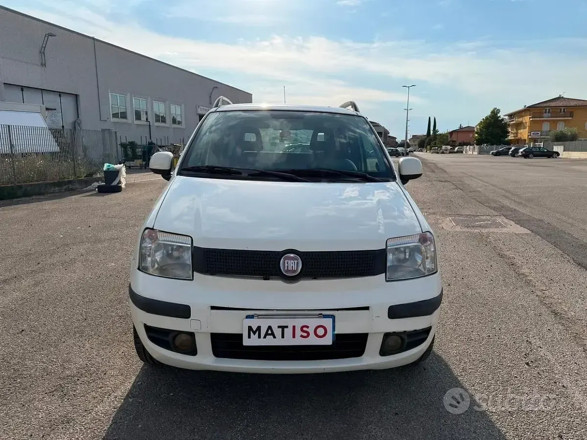 Usata Fiat Panda 69 CV (50 kW) 2012 Bianco Utilitaria